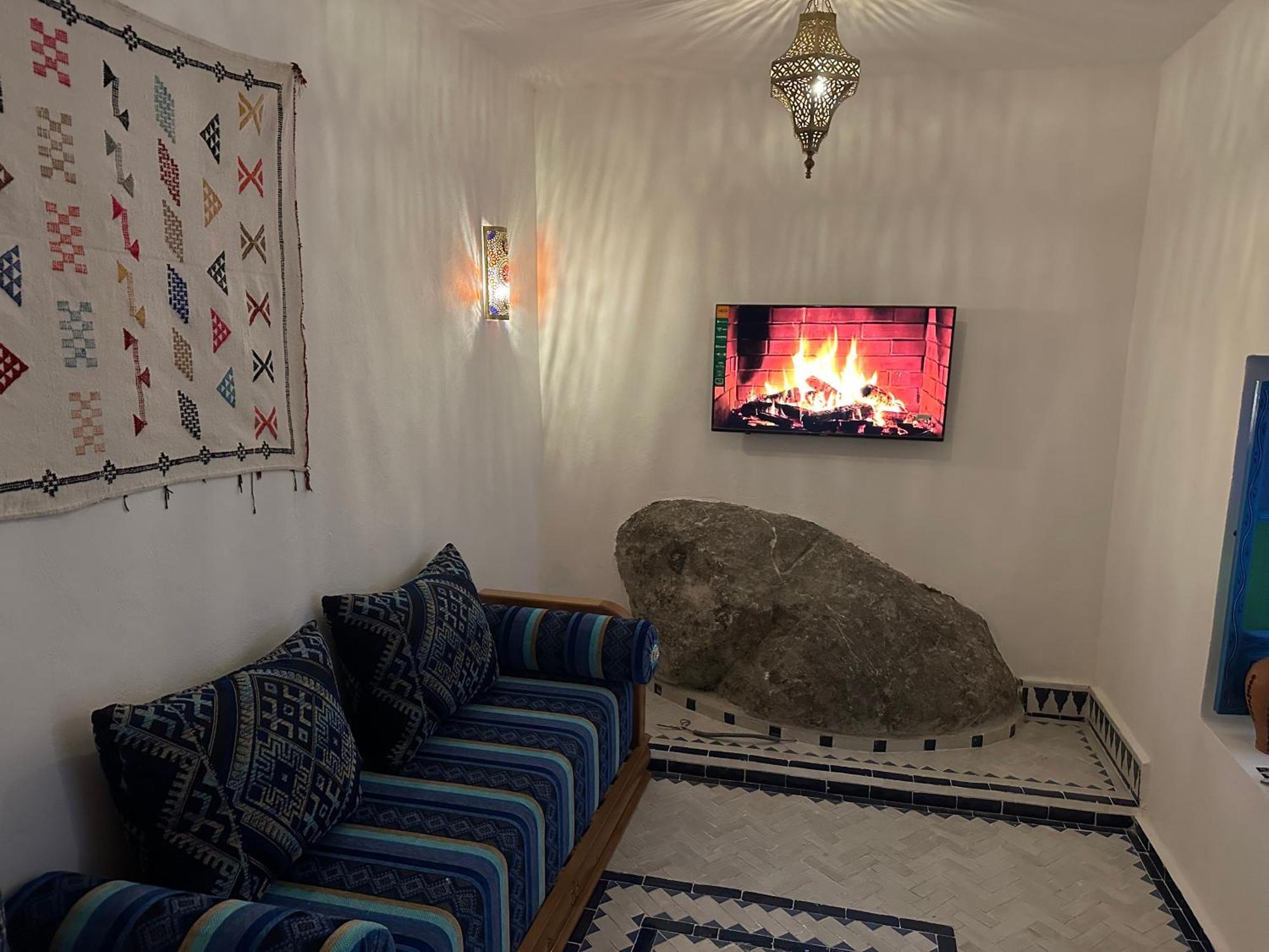 Dar Al Mansoura Riad Chefchaouen Bagian luar foto